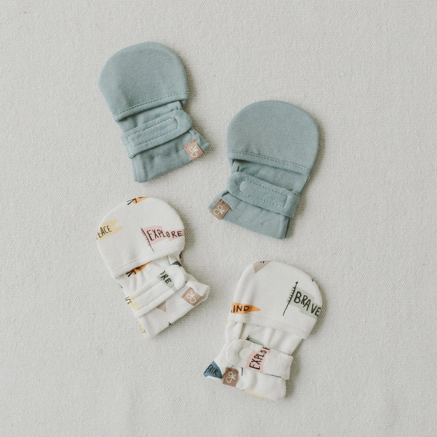 Set of 2 Mitts Affirmations