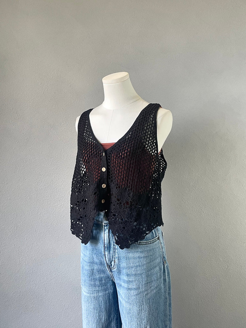 Flower Crochet Vest