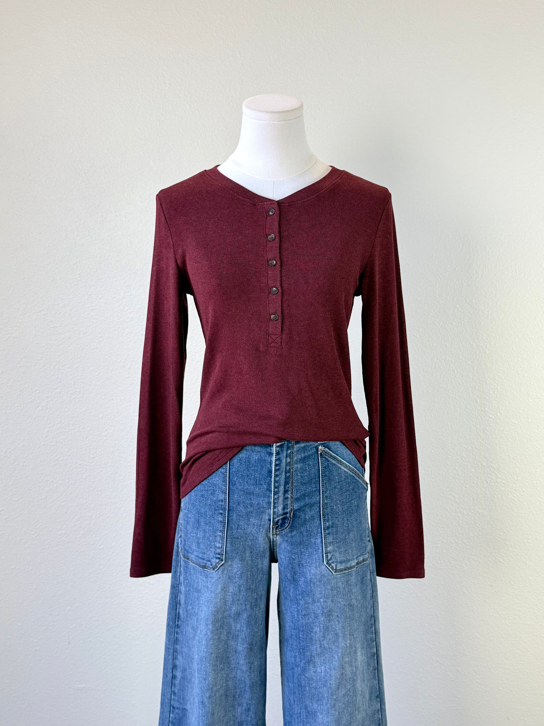 Jenavieve Longsleeve Henley