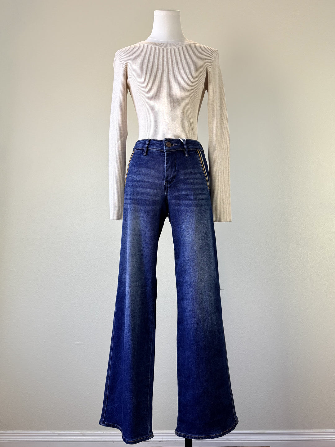 Lindy Wide Jeans