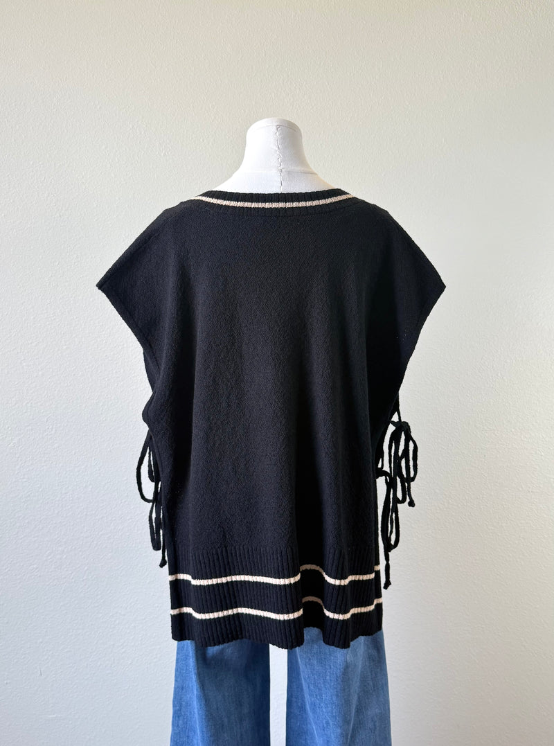 Mika Sweater Vest