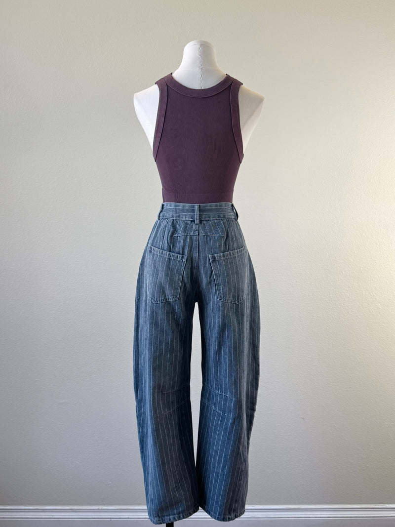 Mila Midrise Barrel Jeans