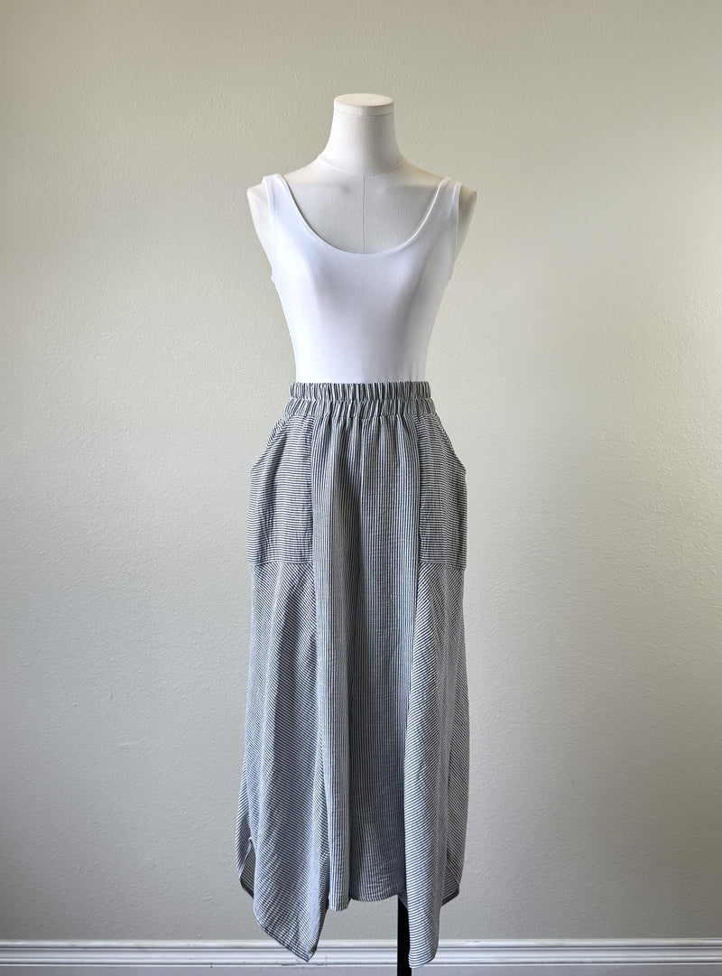 Riven Pants