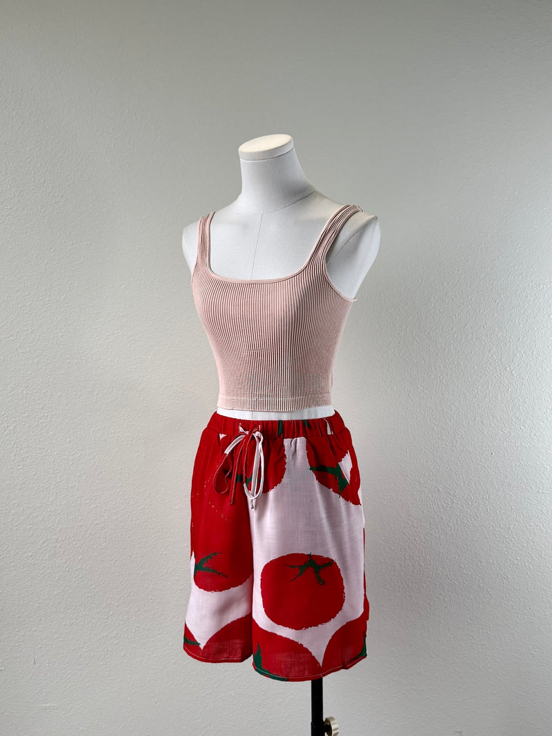 Tomato Shorts