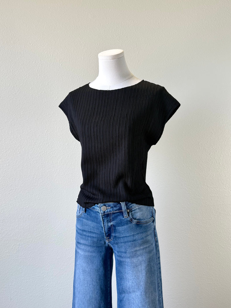 Zeke Crop Top