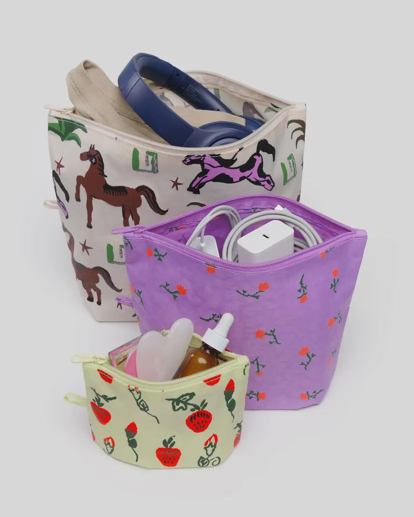 Painted Prairie Go Pouch Set